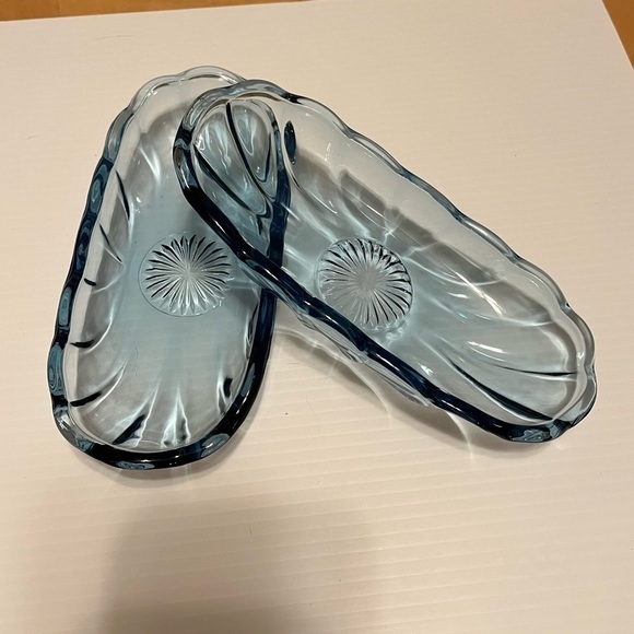 Vintage Anchor Hocking Blue Glass Relish Dishes Set of Two Trinket Dishes - Picture 14 of 14